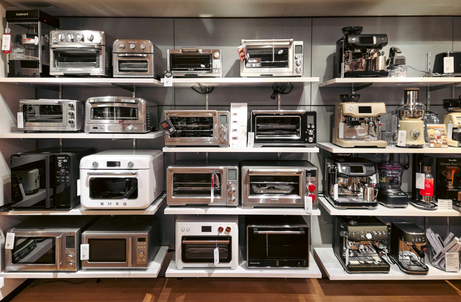 US Retail Sales of Electronics and Appliance Stores in September 2026?