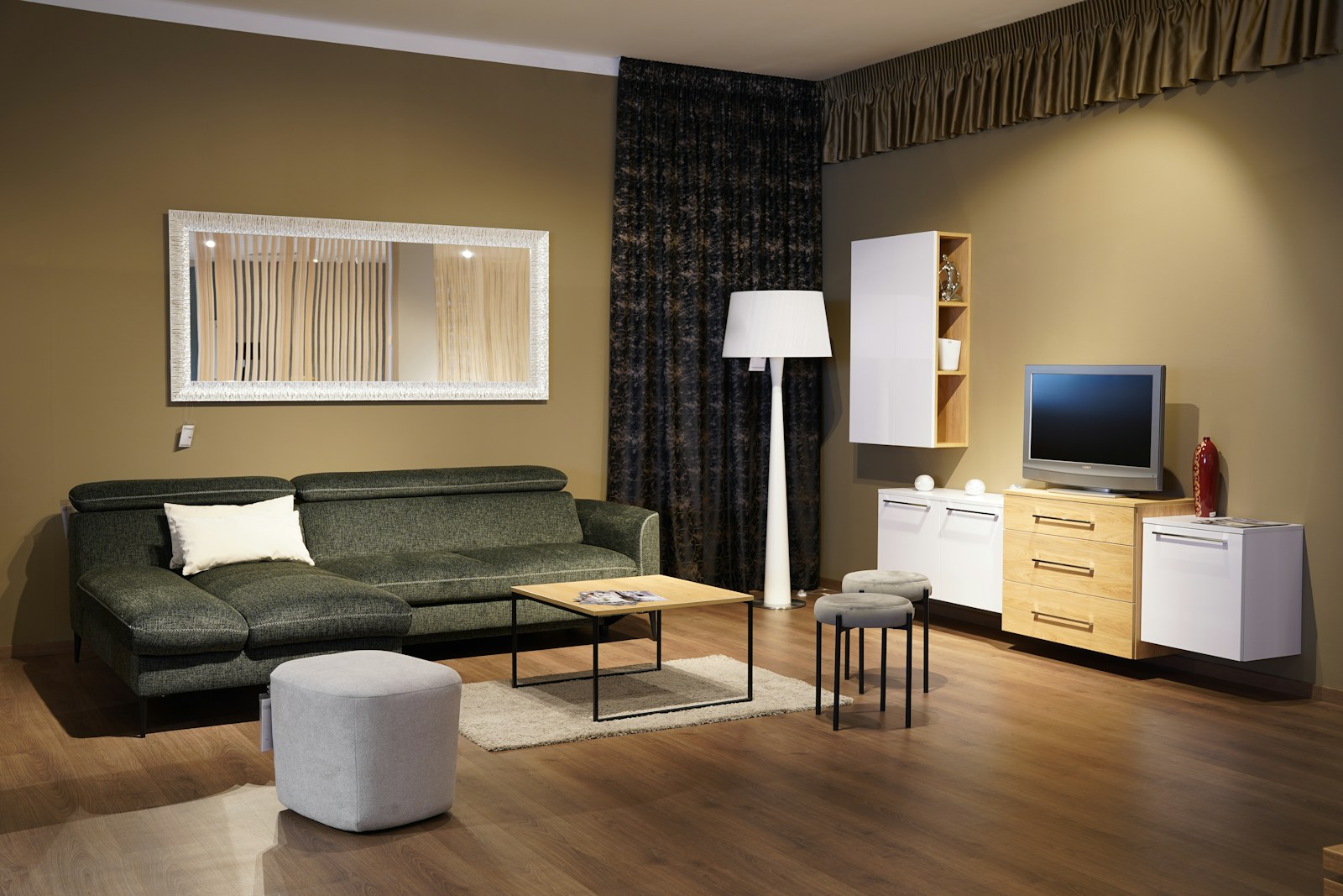 US Retail Sales of Furniture and Home Furnishings Stores in September 2026?
